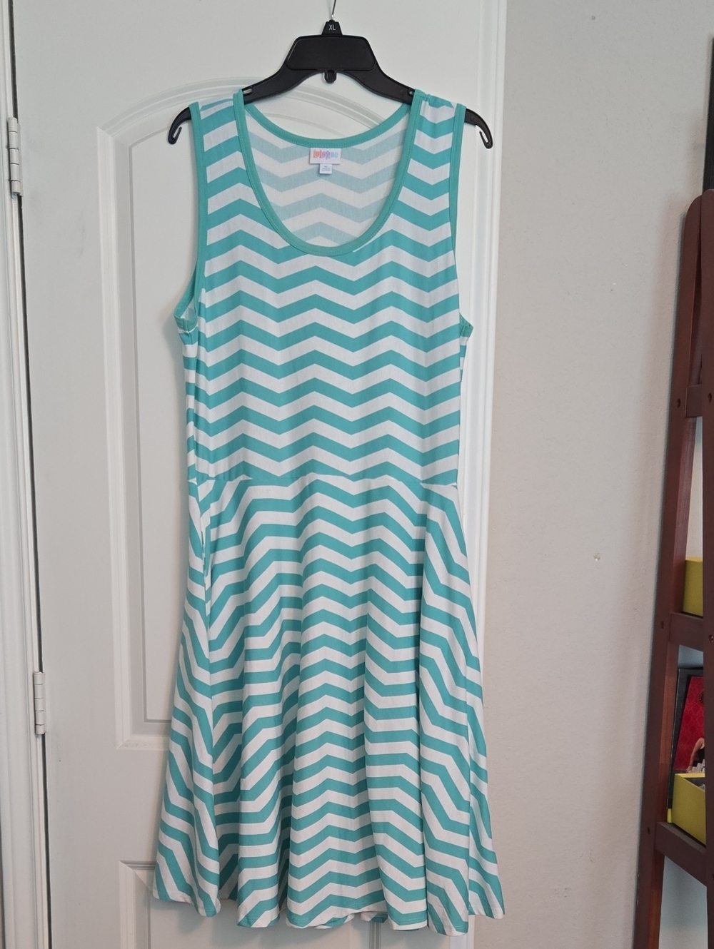 LuLaRoe Mint and White Chevron Midi Dress